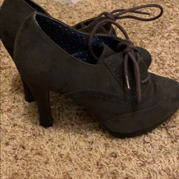 Lace up heels - Picture 5 of 8